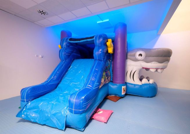 Fotografie playkid-skakaci-hrad-small-03_original.jpg